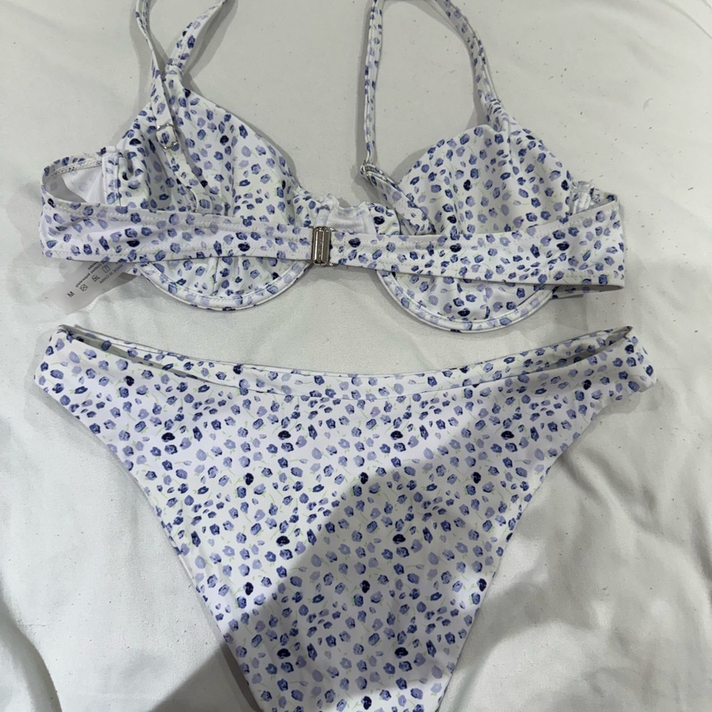 Print Bikini Set - Picture 2 of 4